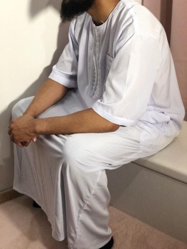 Qamis Yahya – Image 8